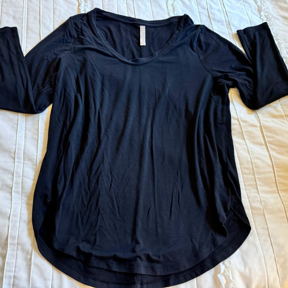Athleta Threadlight Asymmetrical Relaxed Tee XL Black Long Sleeve T Shirt